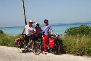 GUIADO>>CARNABIKEZOU EM CUBA>>BIKE TOUR>>8 NOITES