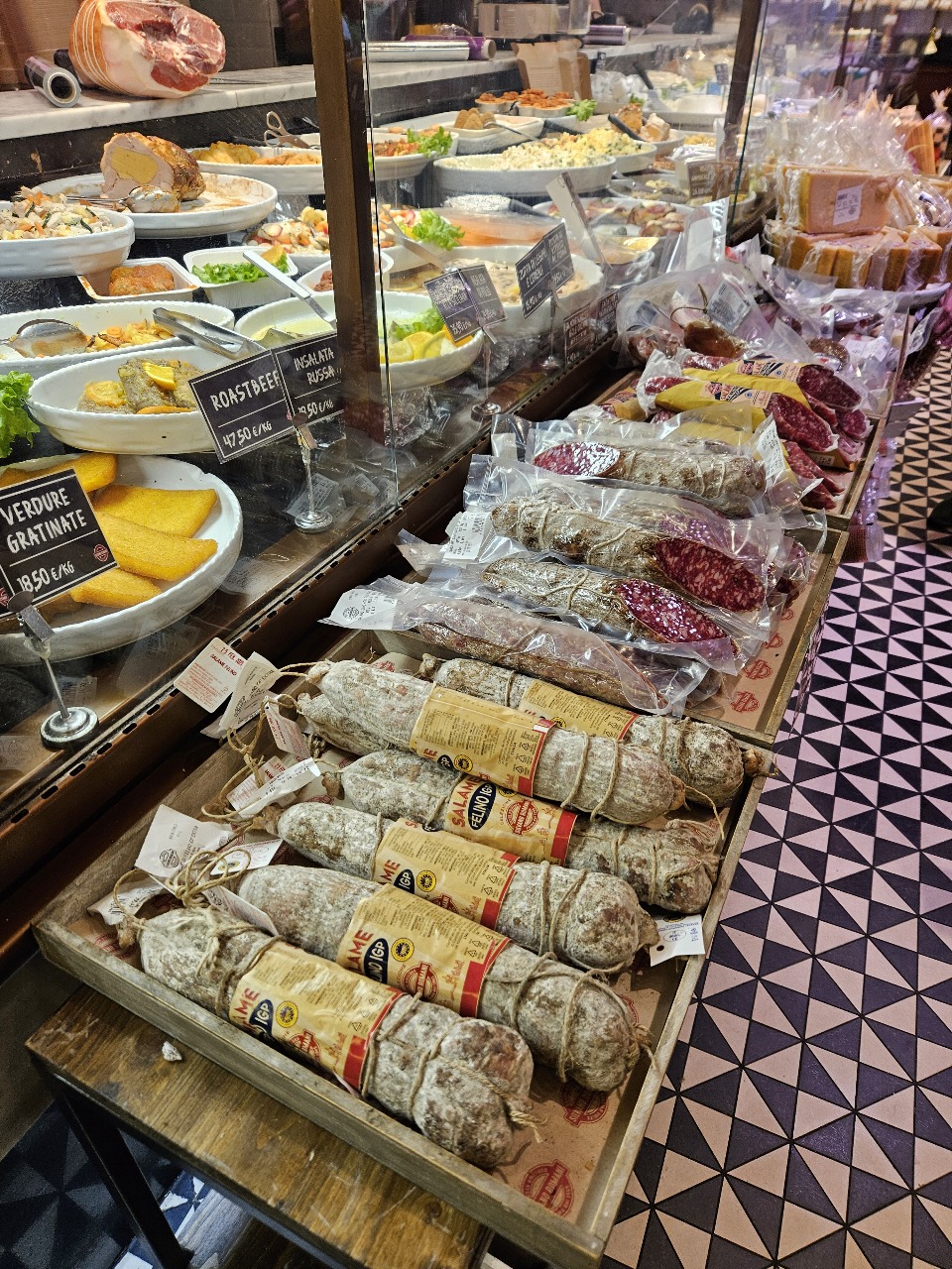 GUIADO >> EMILIA-ROMANHA >> ITALIA >>7 NOITES