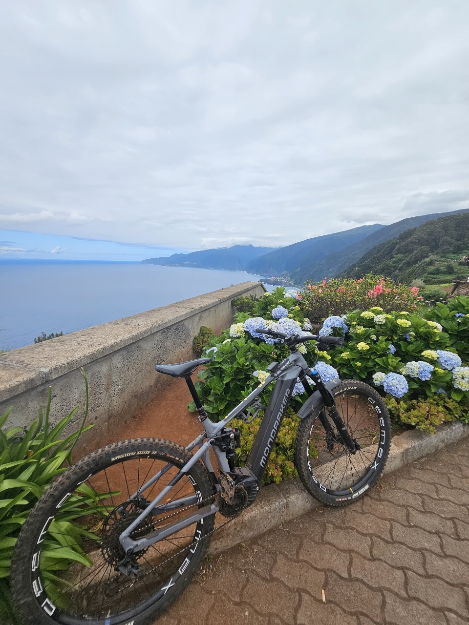 GUIADO>>ILHA DA MADEIRA PORTUGAL>>MOUNTAIN BIKE TOUR>>7 NOITES